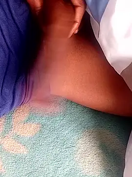 Snapshot of HandsomeDickHD chatting on December 18, 3:18 pm HandsomeDickHD online show from December 18, 3:18 pm