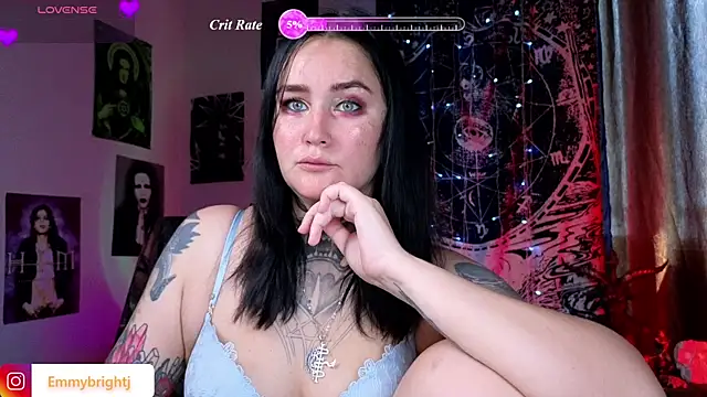 Snapshot of Emmybrightj_ chatting on July 1, 3:08 am Emmybrightj online show from July 1, 3:08 am