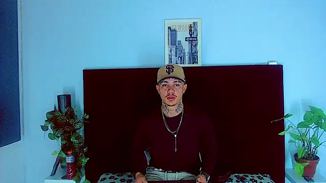 HannibalLester online show from November 22, 5:17 am