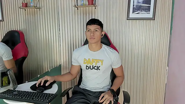 yei-sant online show from October 31, 3:29 am