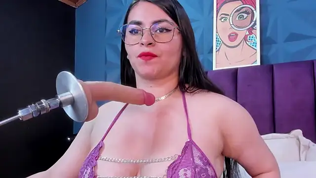 Snapshot of NicoleJonss chatting on May 22, 3:13 am NicoleJonss online show from May 22, 3:13 am