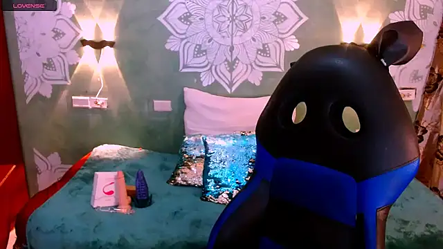 Emili Roux online show from March 3, 2:59 pm