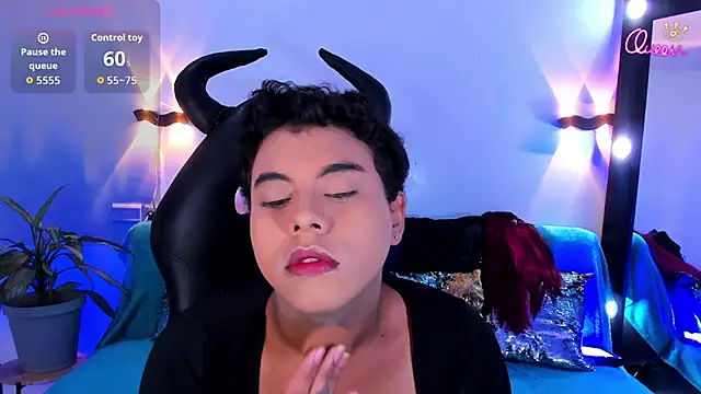 Emili Roux online show from July 26, 11:17 am