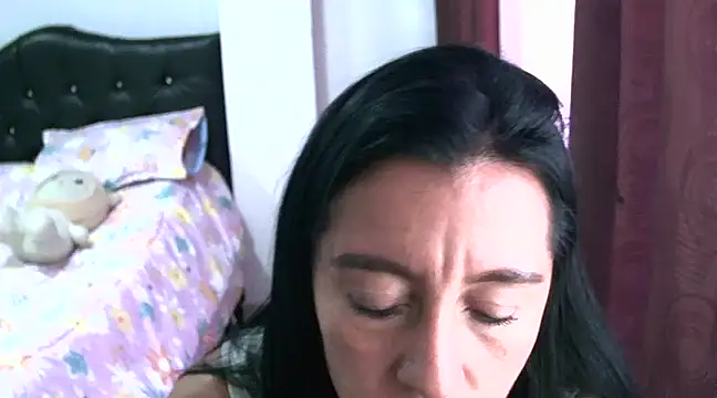 hailey85 online show from February 16, 9:48 pm