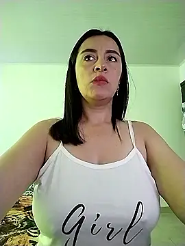 hailey85 online show from January 9, 4:32 pm