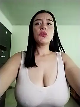 hailey85 online show from March 9, 10:25 pm