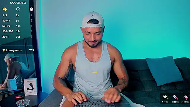 maximusclark1 online show from February 26, 5:31 am