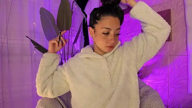 sadashi moon  online show from February 16, 12:41 am