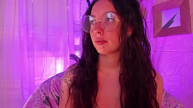 sadashi moon  online show from March 6, 6:52 am