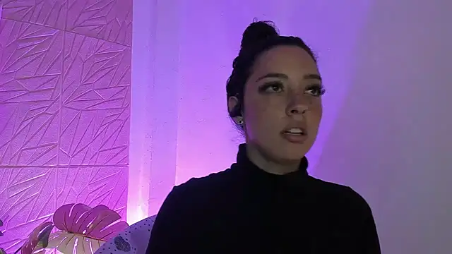 sadashi moon  online show from March 12, 12:53 am