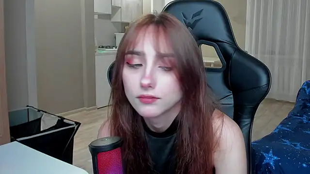 Snapshot of SilverDream chatting on September 27, 7:30 pm SilverDream online show from September 27, 7:30 pm