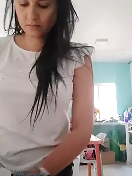 Snapshot of elena_jonees chatting on February 20, 6:46 pm elena jonees online show from February 20, 6:46 pm