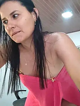 Snapshot of elena_jonees chatting on March 15, 6:32 pm elena jonees online show from March 15, 6:32 pm