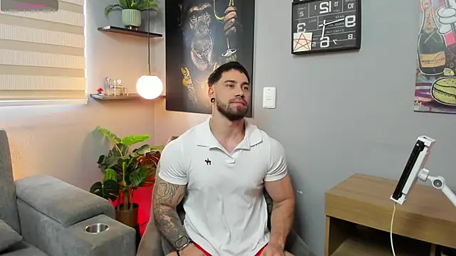 Snapshot of Giorgio-Leone chatting on May 23, 9:30 pm Giorgio-Leone online show from May 23, 9:30 pm