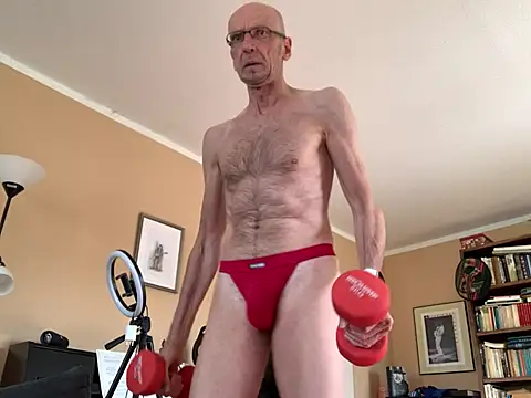 Snapshot of Bula94193 chatting on July 20, 10:39 am Bula94193 online show from July 20, 10:39 am