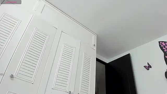 Snapshot of sweet_amalia4 chatting on February 8, 7:39 pm sweet amalia4 online show from February 8, 7:39 pm