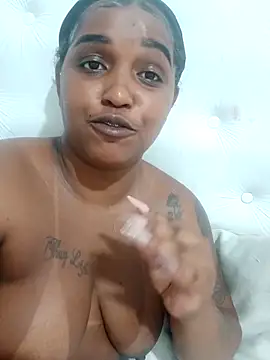 annybarros21 online show from February 27, 6:19 pm