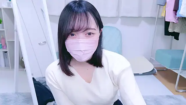 Snapshot of Yurie_ chatting on December 21, 2:09 am Yurie  online show from December 21, 2:09 am