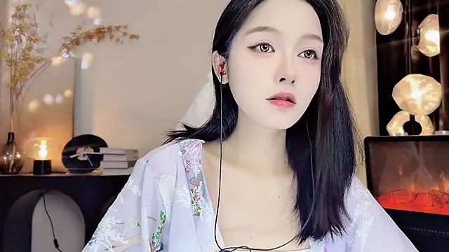 xiaodaibabyy online show from February 27, 1:07 pm