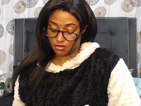 922Ocean online show from December 21, 8:05 pm