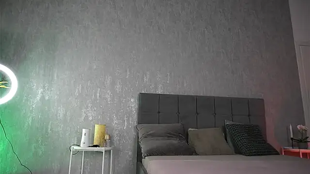 KatelynSparks online show from November 14, 7:18 am