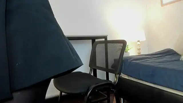 Caroline dh online show from February 20, 11:43 am