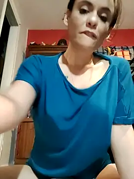 Snapshot of cherrypoptart12 chatting on December 1, 7:57 am cherrypoptart12 online show from December 1, 7:57 am