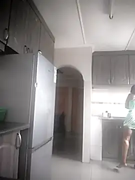 Snapshot of Feathergal69_ chatting on December 6, 1:55 pm Feathergal69 online show from December 6, 1:55 pm