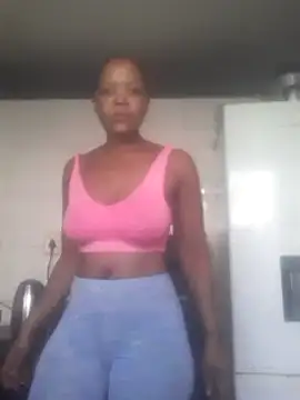 Snapshot of Feathergal69_ chatting on February 21, 5:46 am Feathergal69 online show from February 21, 5:46 am