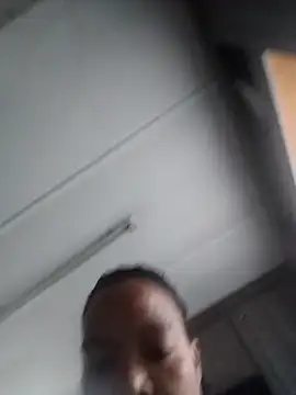 Snapshot of Feathergal69_ chatting on October 3, 6:21 am Feathergal69 online show from October 3, 6:21 am