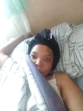 Snapshot of Feathergal69_ chatting on October 12, 8:35 am Feathergal69 online show from October 12, 8:35 am