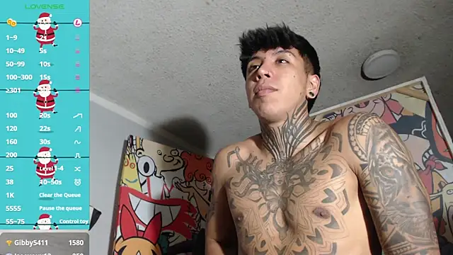 Nickhot0609 online show from December 19, 1:07 am