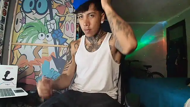 Nickhot0609 online show from September 13, 3:06 am