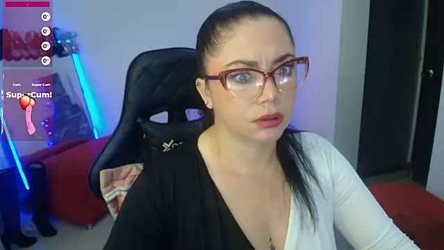 Madame Shein  online show from December 6, 9:21 am