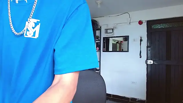 Snapshot of Edward_Milleer chatting on September 29, 5:29 pm Edward Milleer online show from September 29, 5:29 pm