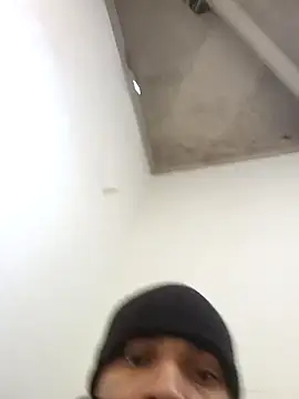 Snapshot of Malubrotudo chatting on September 28, 10:20 am Malubrotudo online show from September 28, 10:20 am