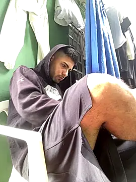 Jestebanano online show from September 20, 3:57 pm