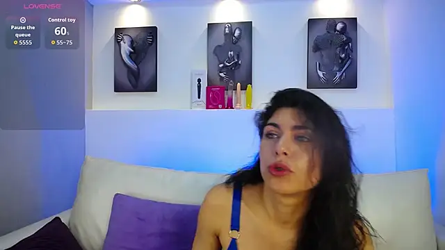 Melodi Roux online show from September 17, 1:13 pm