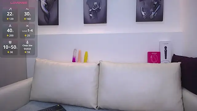 Melodi Roux online show from October 6, 12:13 pm