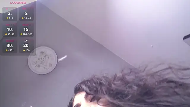 Snapshot of Melodi_Roux chatting on June 15, 1:02 pm Melodi Roux online show from June 15, 1:02 pm