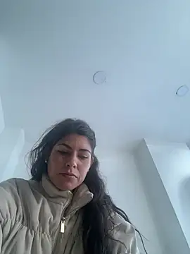 Snapshot of Melodi_Roux chatting on July 20, 4:31 pm Melodi Roux online show from July 20, 4:31 pm