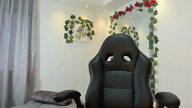 Electraa fox online show from February 12, 12:12 pm