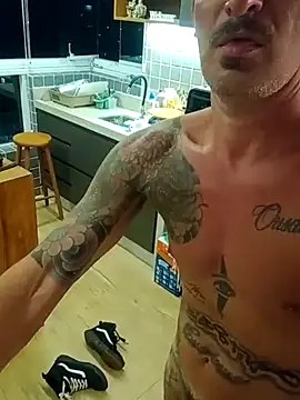 Snapshot of rolesexy chatting on March 4, 3:55 am rolesexy online show from March 4, 3:55 am