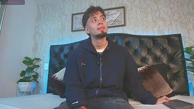 MattDevon online show from February 17, 3:36 am