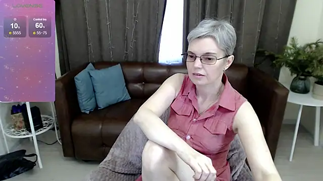 Cutie Erikaa1 online show from January 15, 8:41 am