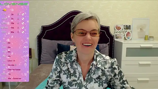 Cutie Erikaa1 online show from February 10, 2:30 am