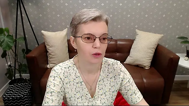 Cutie Erikaa1 online show from September 25, 2:26 am