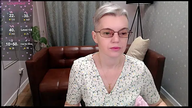 Cutie Erikaa1 online show from November 13, 2:10 am