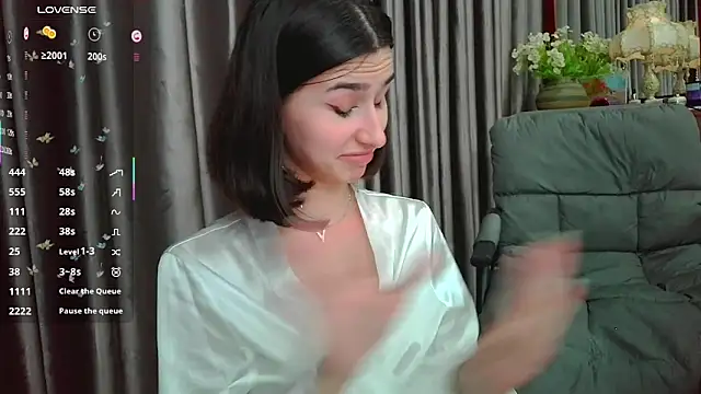 Snapshot of Taiyu_Yoshiwara chatting on February 2, 12:19 am Taiyu Yoshiwara online show from February 2, 12:19 am