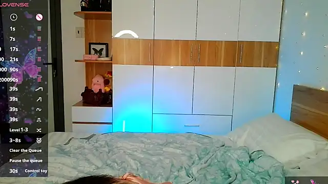 Snapshot of Taiyu_Yoshiwara chatting on November 25, 2:11 am Taiyu Yoshiwara online show from November 25, 2:11 am